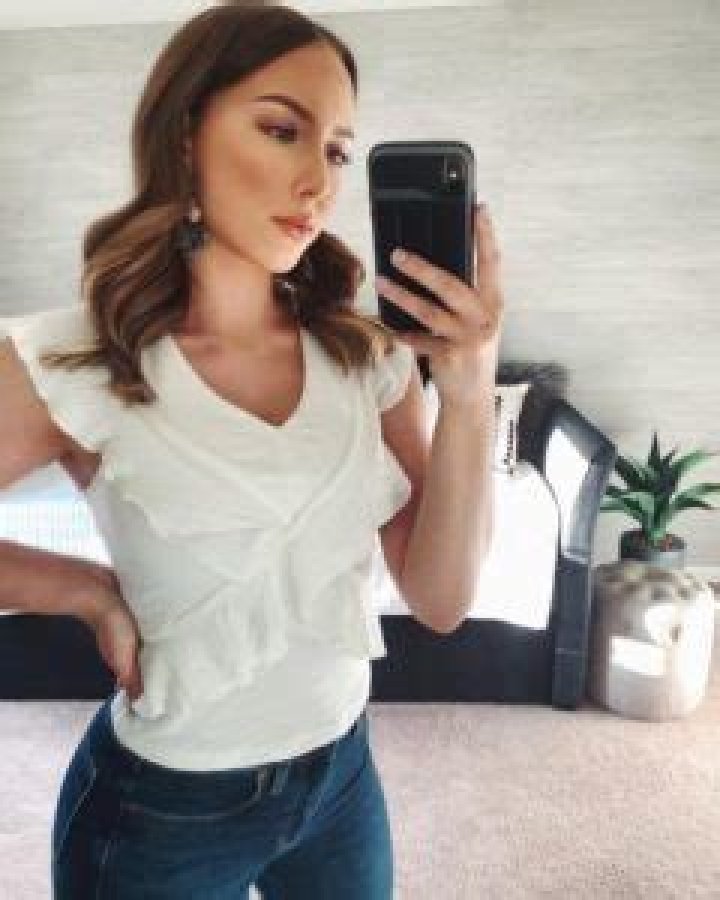 Hailie Jade Height, Weight, Net Worth, Age, Birthday, Wikipedia, Who, Nationality, Biography