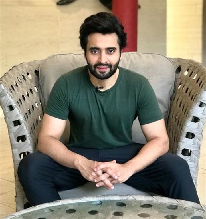 Jackky Bhagnani Height, Weight, Net Worth, Age, Birthday, Wikipedia, Who, Instagram, Biography