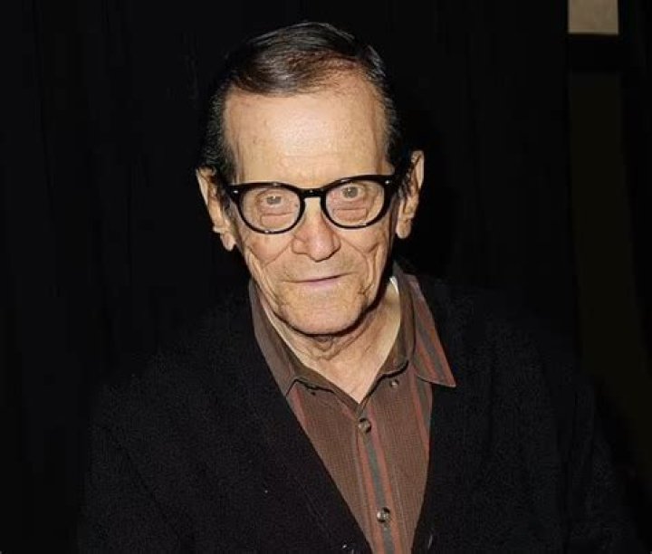 
Joe Turkel Height, Weight, Net Worth, Age, Birthday, Wikipedia, Who, Nationality, Biography 