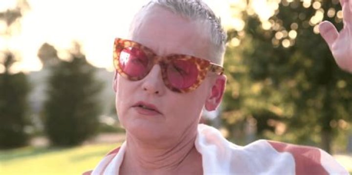 
Lori Petty Illness- Is She Suffering From Cancer? 