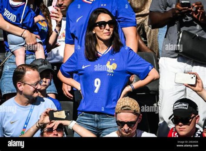 
Olivier Giroud Wife Who is Olivier Giroud Wife? 