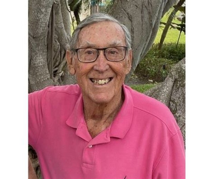Robert Dowdy Height, Weight, Net Worth, Age, Birthday, Wikipedia, Who, Nationality, Biography
