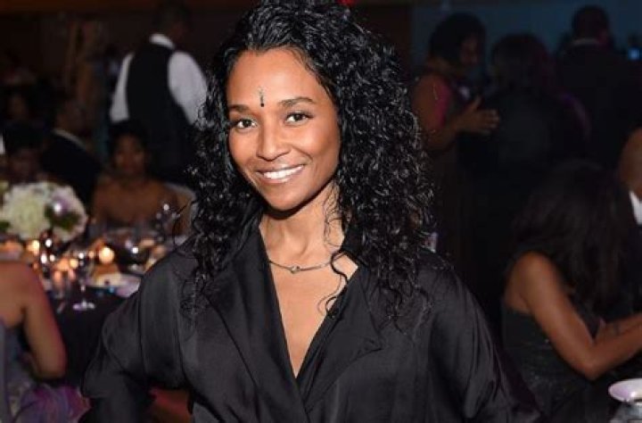 Rozonda Thomas Height, Weight, Net Worth, Age, Birthday, Wikipedia, Who, Instagram, Biography