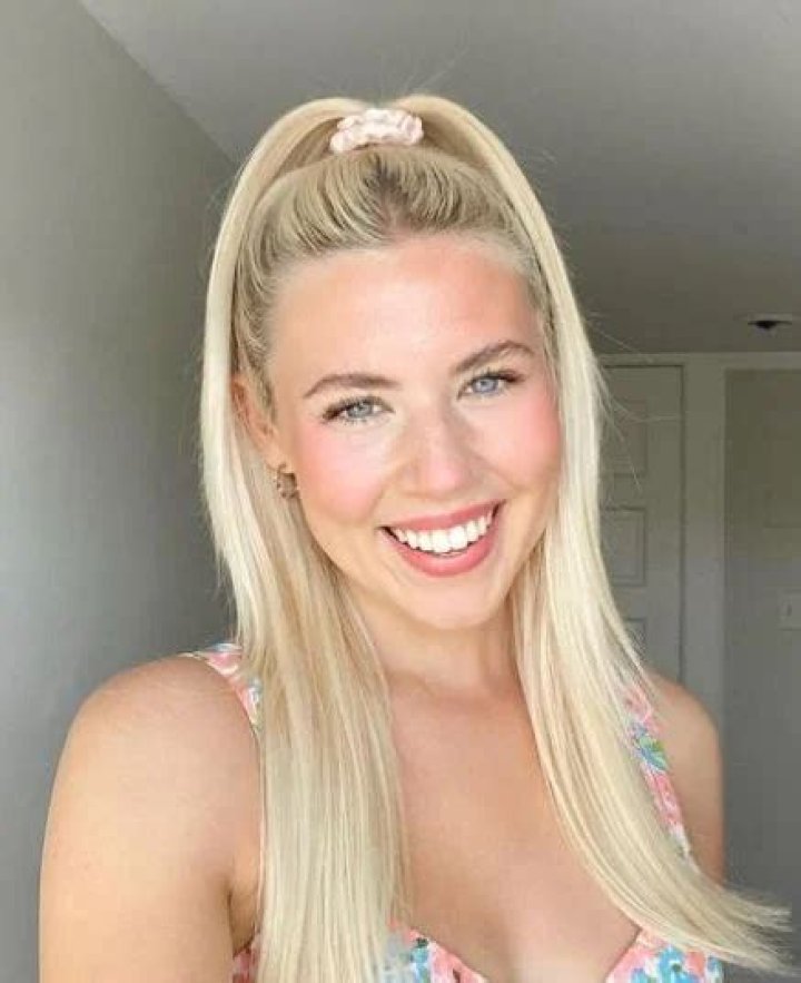Taylor Pfeffer Height, Weight, Net Worth, Age, Birthday, Wikipedia, Who, Instagram, Biography