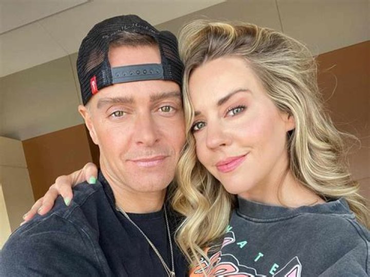 Who Is Samantha Cope Married With? Wikipedia, Engagement, Husband, Parents, & Net Worth